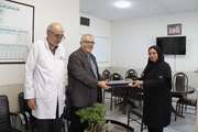 تجلیل از مدیر پرستاری بیمارستان کودکان بهرامی همزمان با هفته پرستار