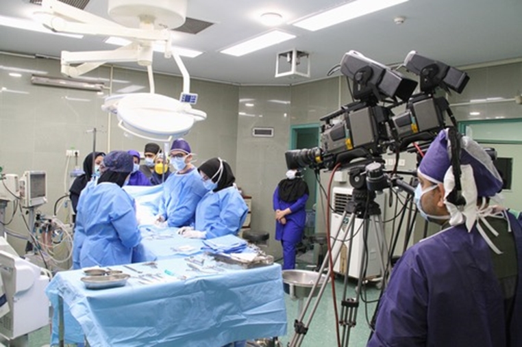 پخش زنده جراحی آترزی مری  نوزاد 3 روزه از شبکه سلامت صدا و سیما