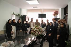 تبریک ارتقای علمی رئیس بیمارستان کودکان بهرامی به مرتبه استادی