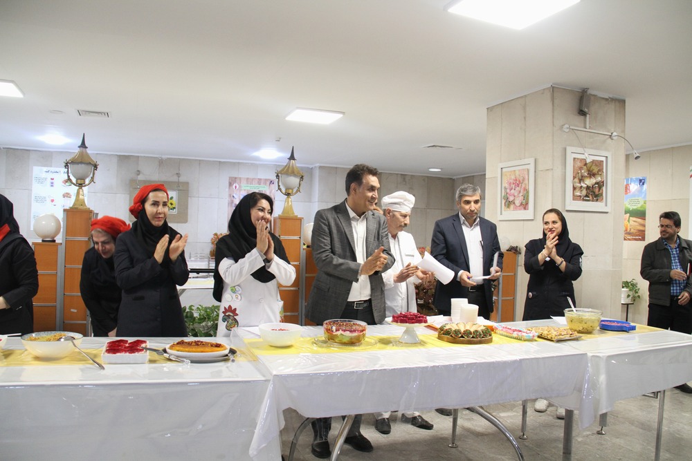 همدلی یلدایی؛ برگزاری مسابقه آشپزی شب یلدا در بیمارستان فوق تخصصی کودکان بهرامی