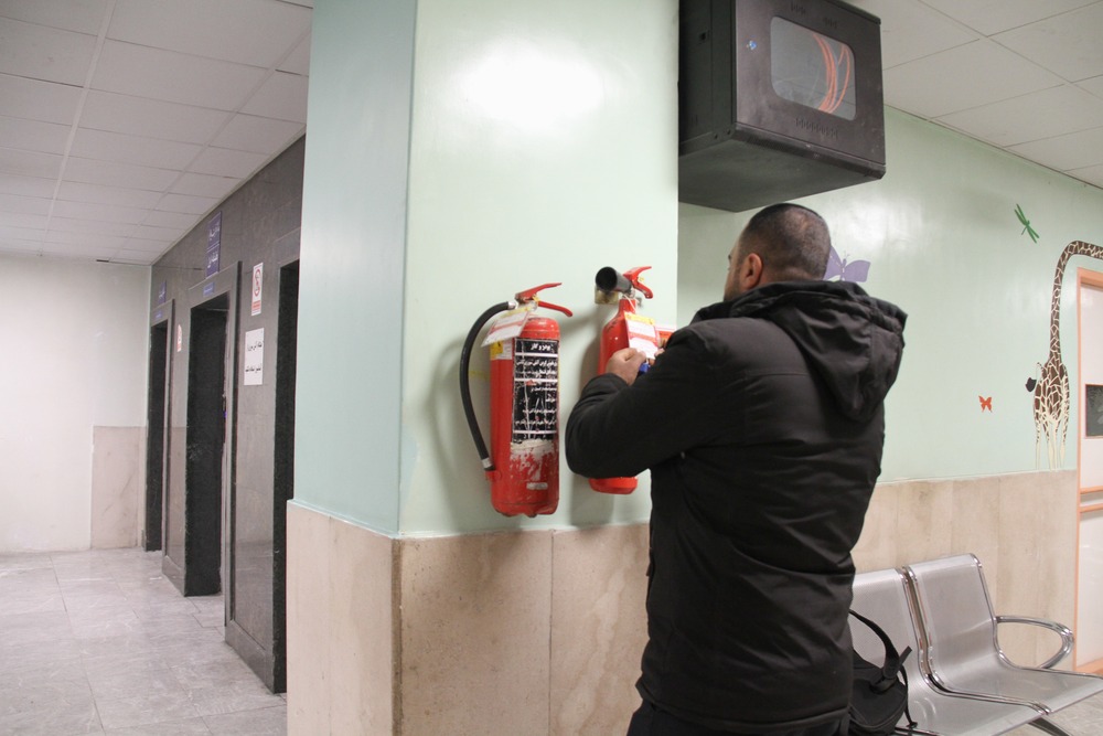 ارتقای ایمنی بیمارستان کودکان بهرامی با بازدید دوره‌ای از تجهیزات اطفای حریق